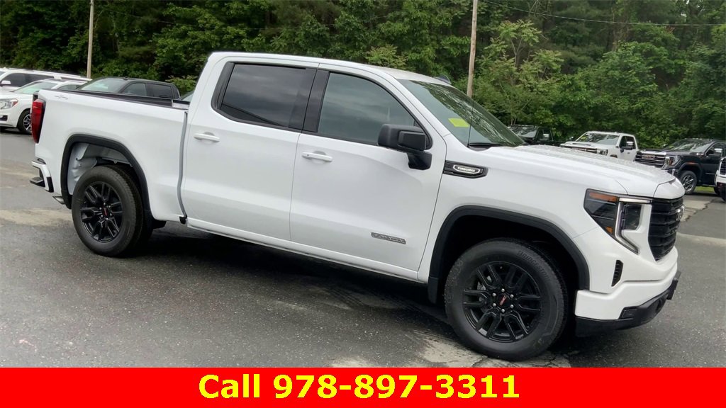 New 2025 GMC Sierra 1500 Elevation image 2