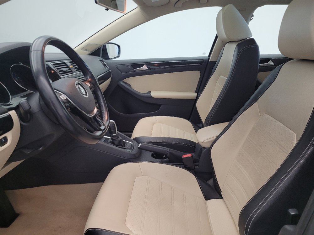 Used 2016 Volkswagen Jetta SEL Premium image 17