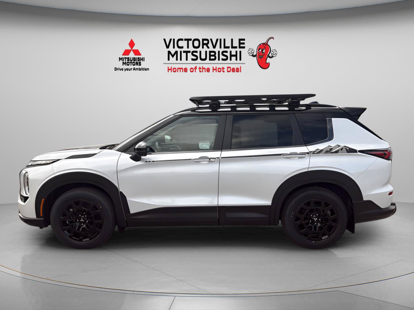 New 2026 Mitsubishi Outlander AWD image 4