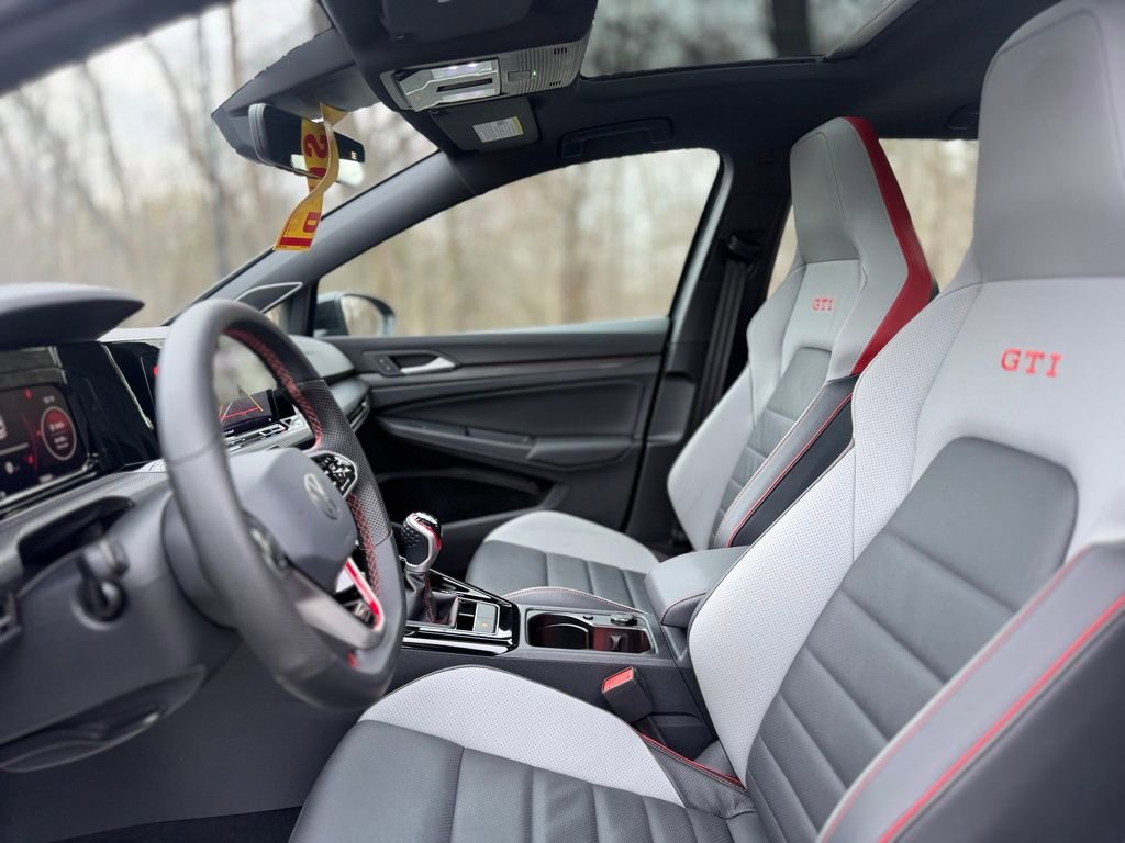 Used 2024 Volkswagen GTI SE image 14