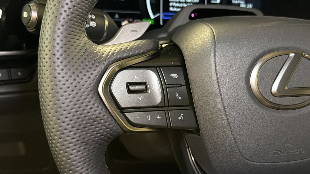 New 2026 Lexus TX 500h AWD image 19