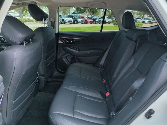 Used 2023 Subaru Outback Touring image 12