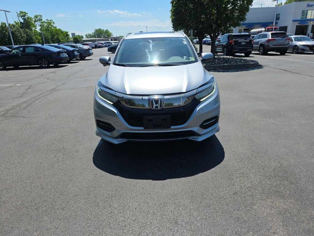 Used 2019 Honda HR-V Touring video 2