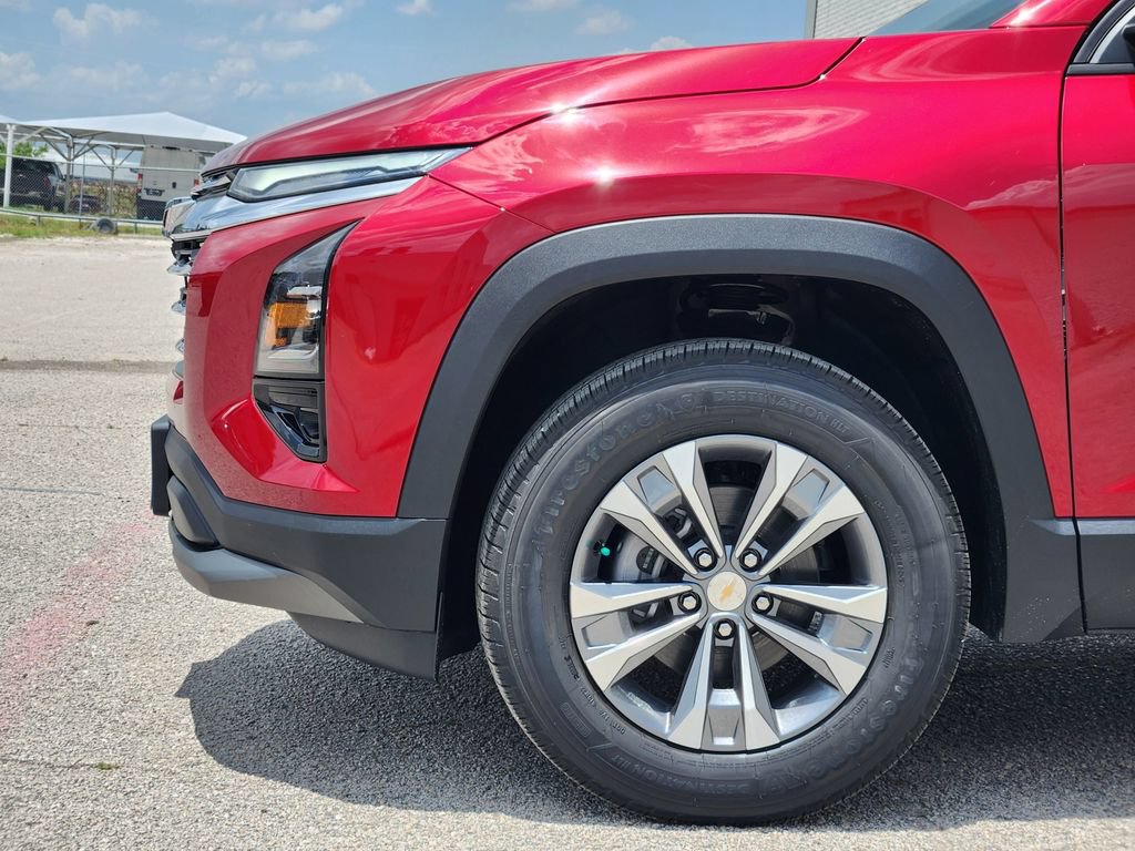 New 2026 Chevrolet Equinox LT w/ Convenience Package II FWD image 5