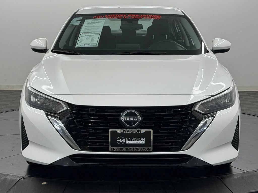 Used 2024 Nissan Sentra SV FWD image 6