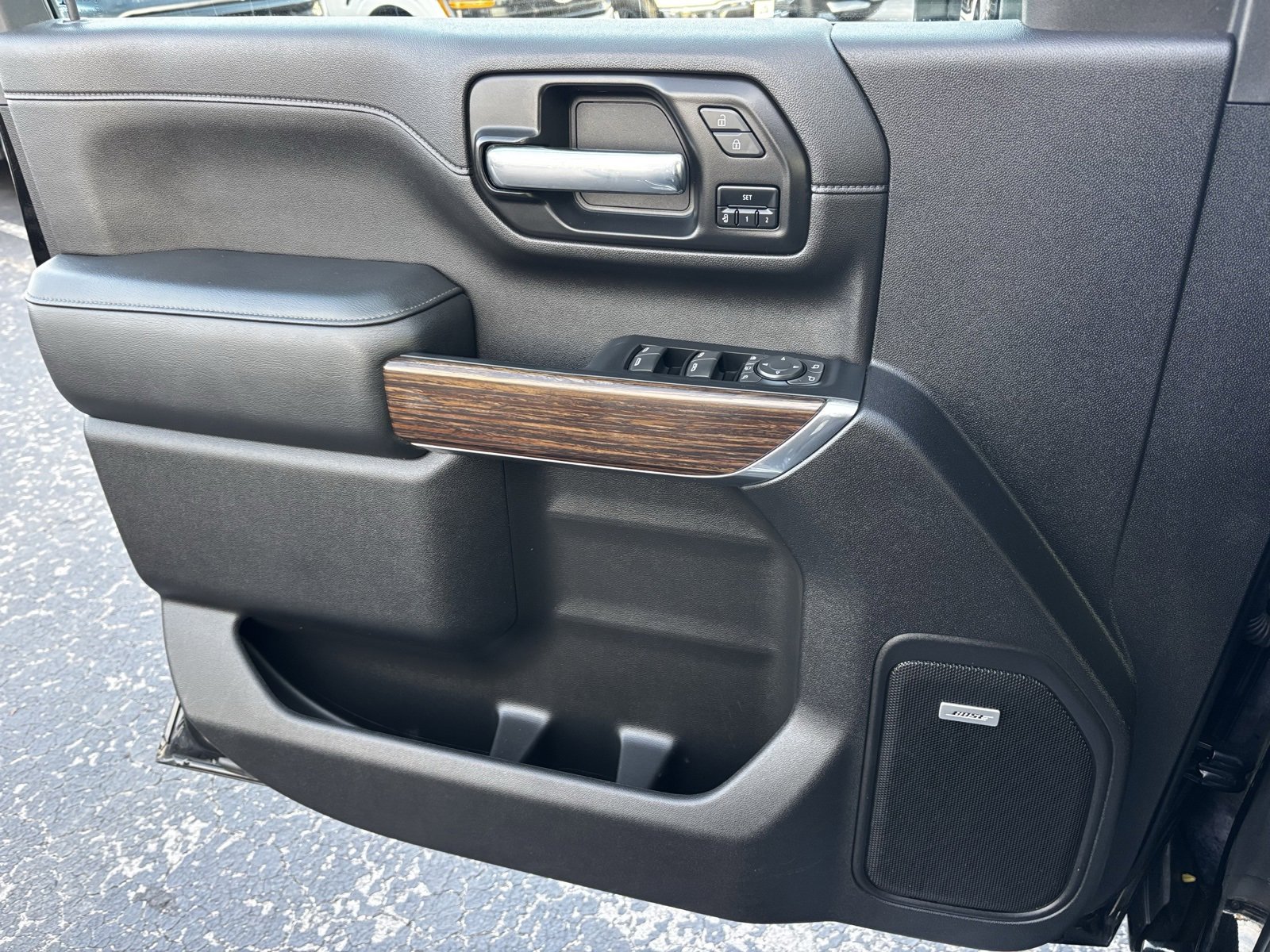 Used 2023 Chevrolet Silverado 2500 High Country w/ Safety Package II image 16