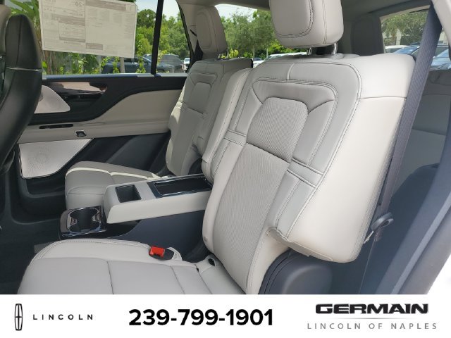 New 2026 Lincoln Aviator Reserve AWD/4WD image 19