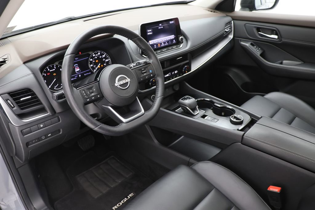 Used 2023 Nissan Rogue SV w/ SV Premium B Package AWD/4WD image 15