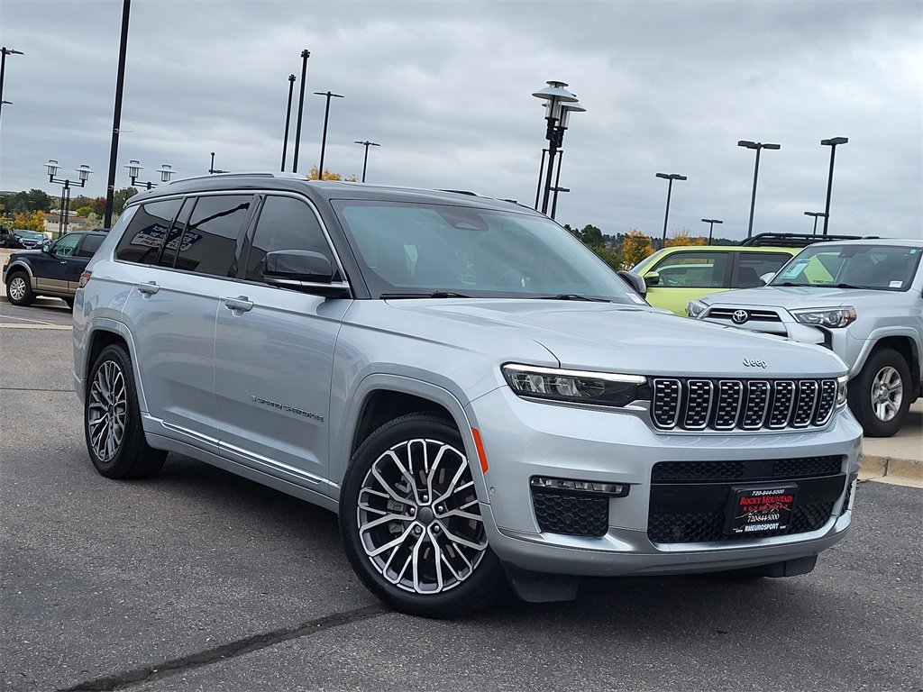 Used 2022 Jeep Grand Cherokee L Summit image 2