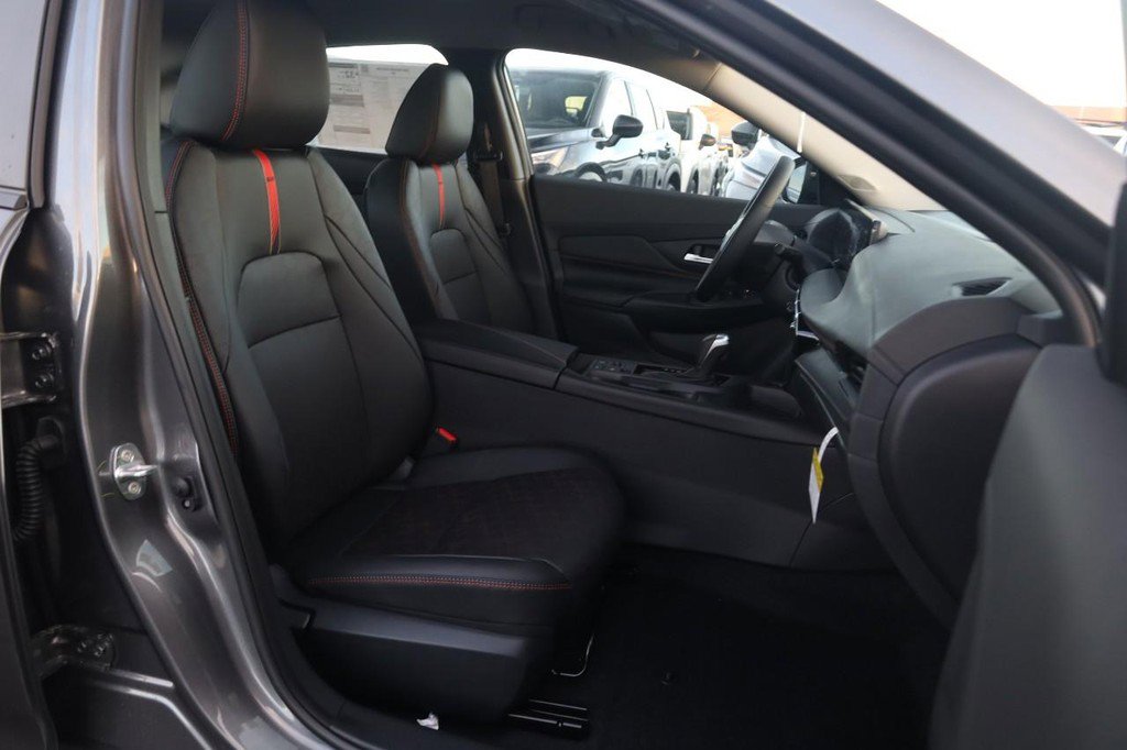 New 2026 Nissan Sentra SR w/ SR Premium Package image 25