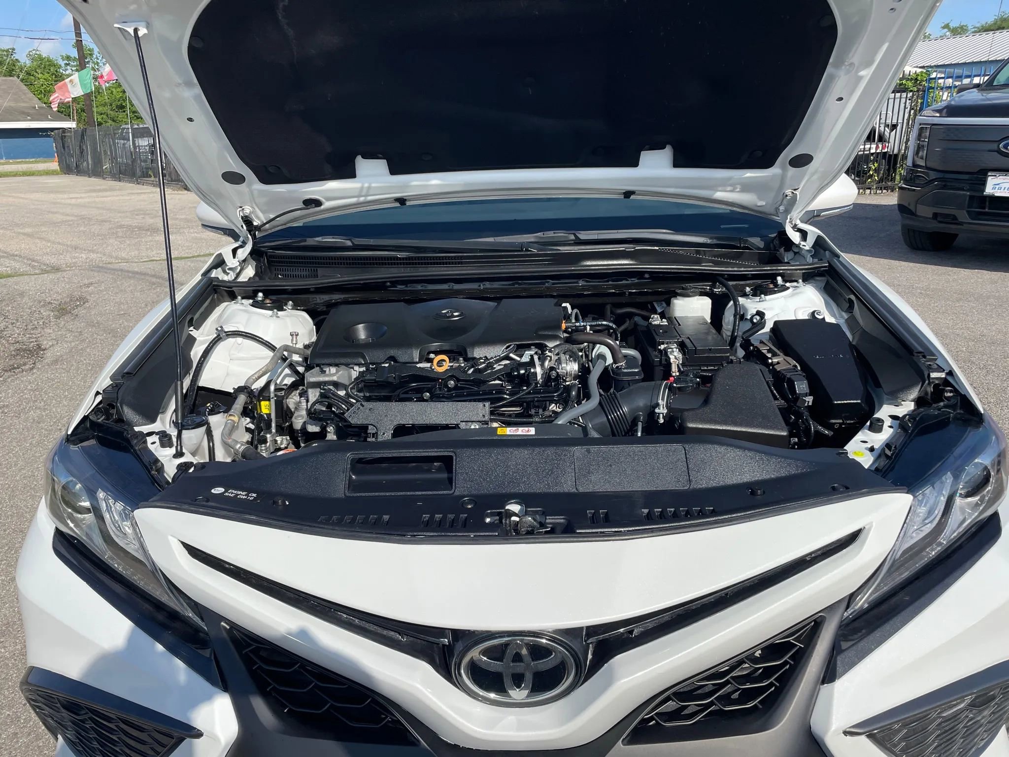 Used 2021 Toyota Camry XSE w/ Carpet Mat Package (TMS) image 5