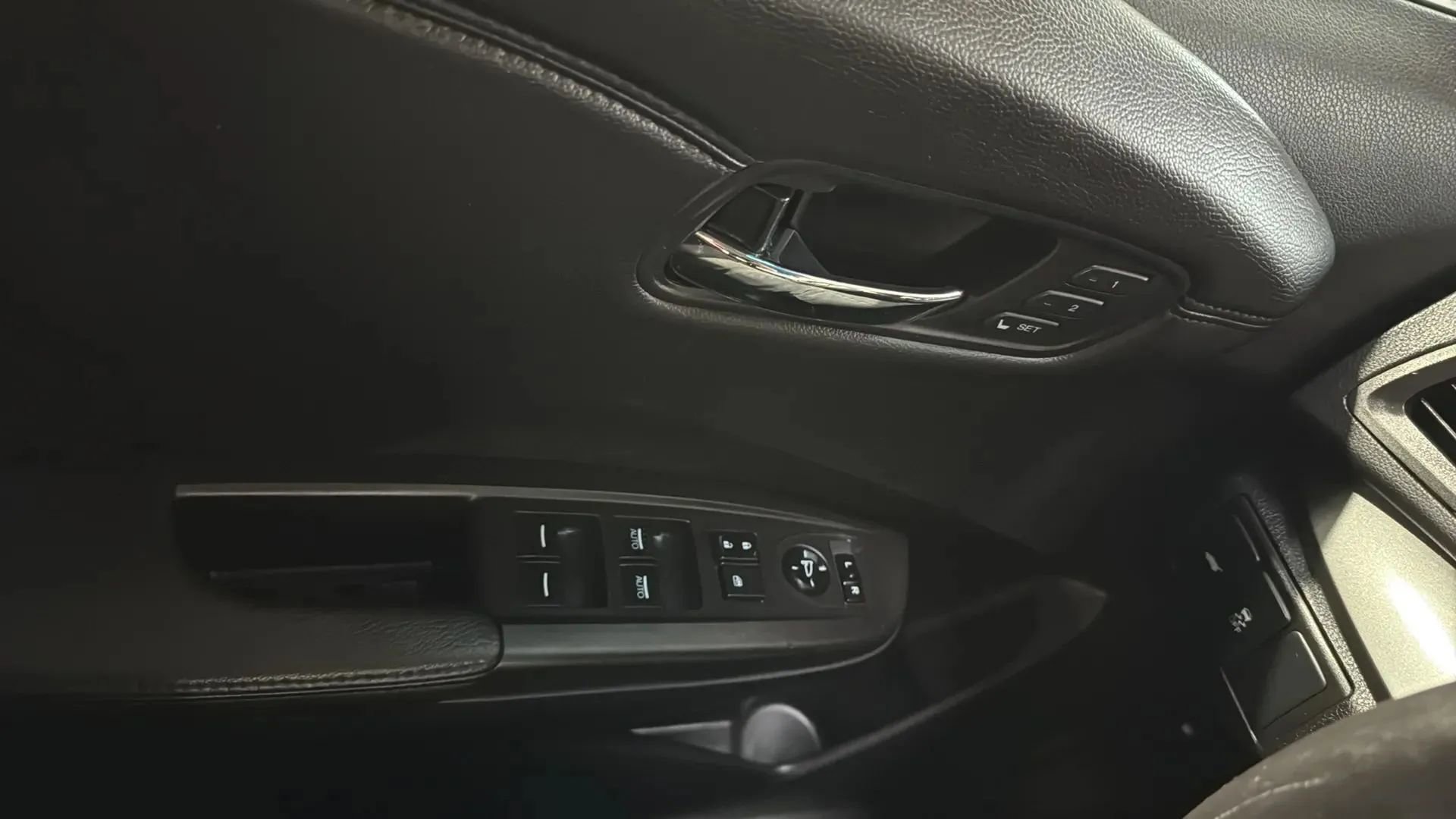Used 2017 Acura RDX AWD image 22