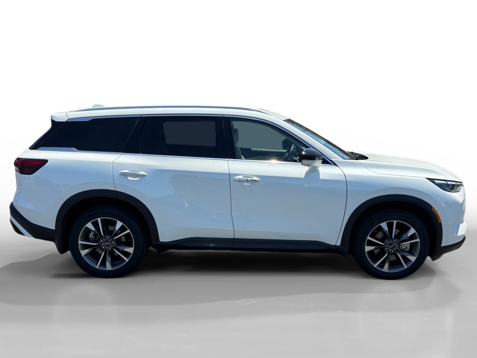 Used 2023 INFINITI QX60 Luxe w/ Performance Audio Package AWD/4WD image 6