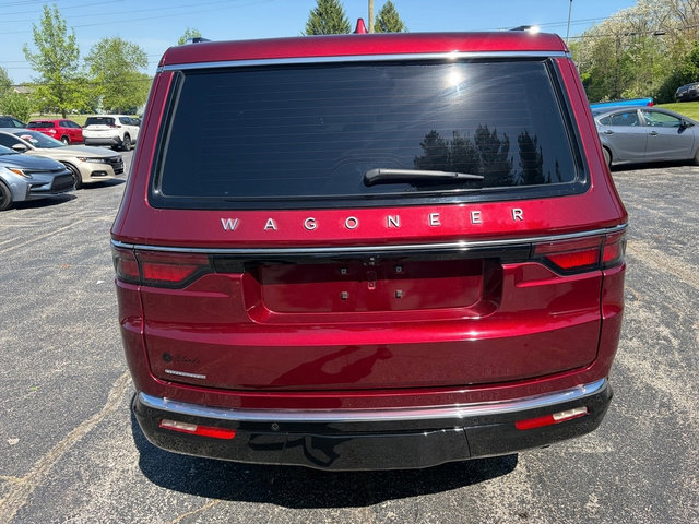 Used 2023 Jeep Wagoneer 4WD w/ Premium Group I image 27