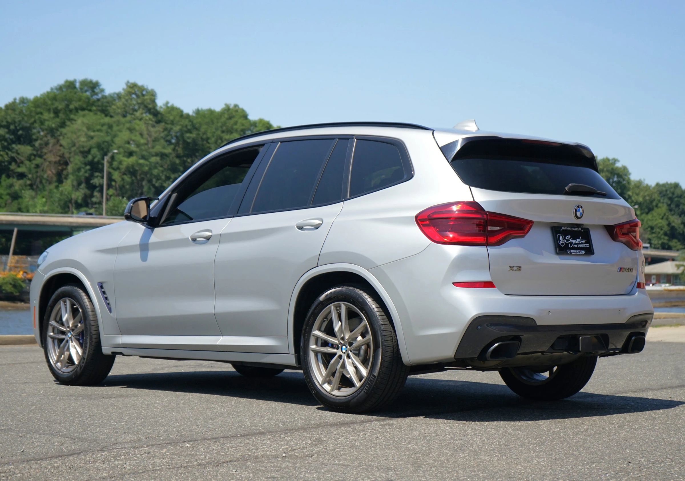 Used 2021 BMW X3 M40i w/ Premium Package image 3