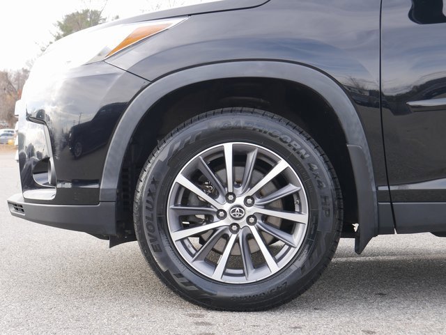 Used 2019 Toyota Highlander XLE image 10