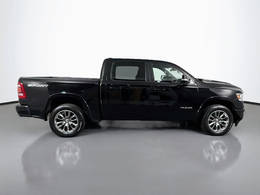Used 2022 RAM 1500 Laramie w/ Sport Appearance Package AWD/4WD image 8