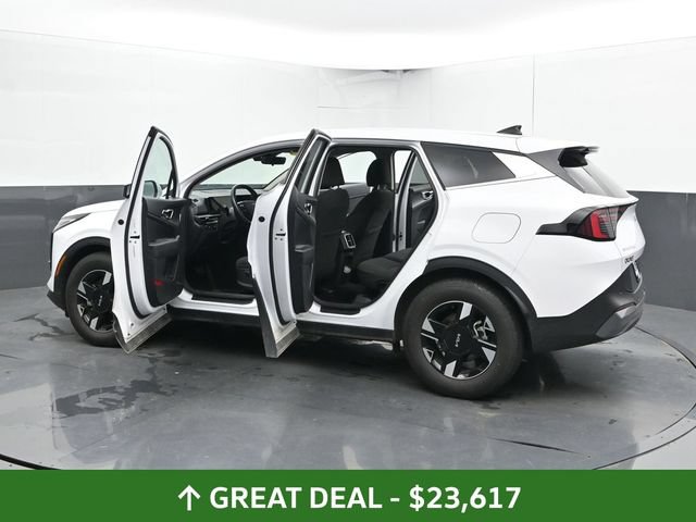 Used 2026 Kia Sportage LX FWD image 57