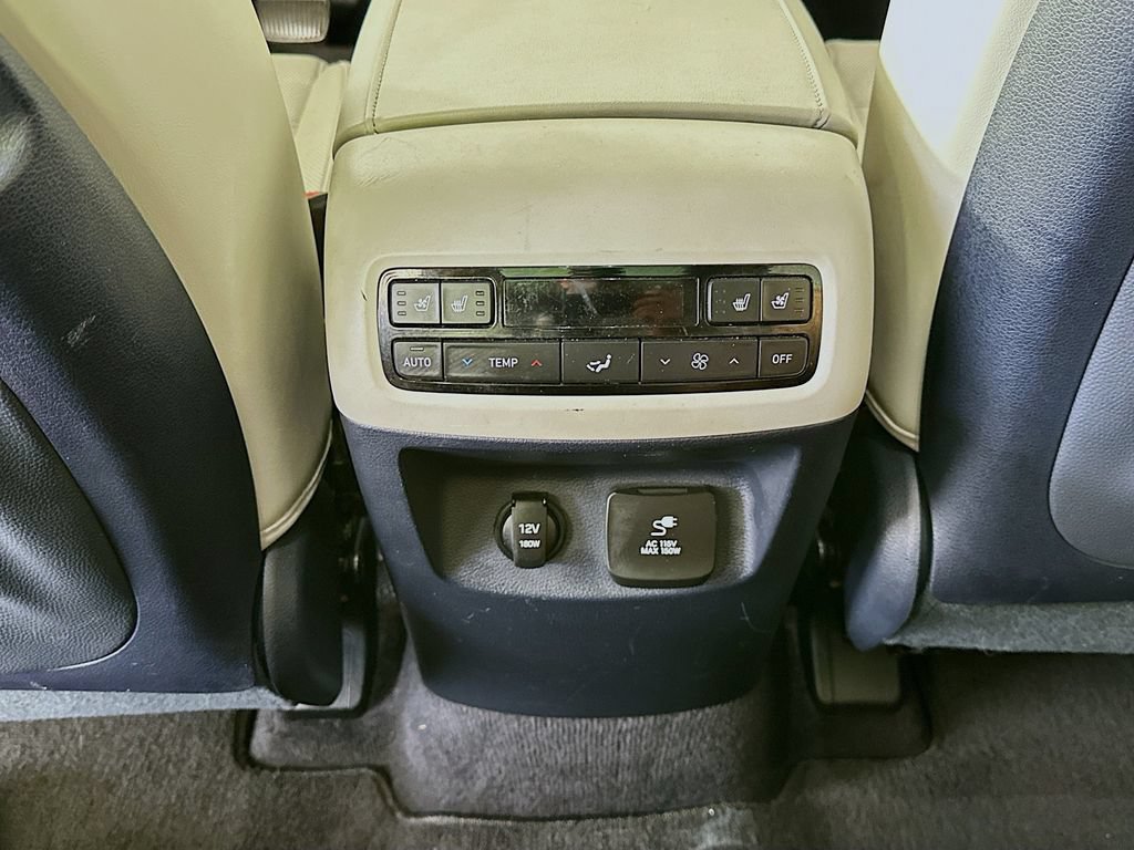 Used 2022 Hyundai Palisade Limited FWD image 22