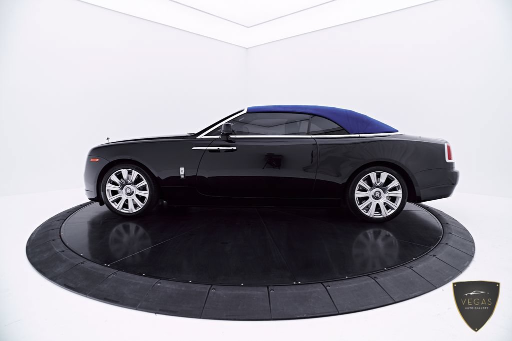 Used 2019 Rolls-Royce Dawn RWD image 13
