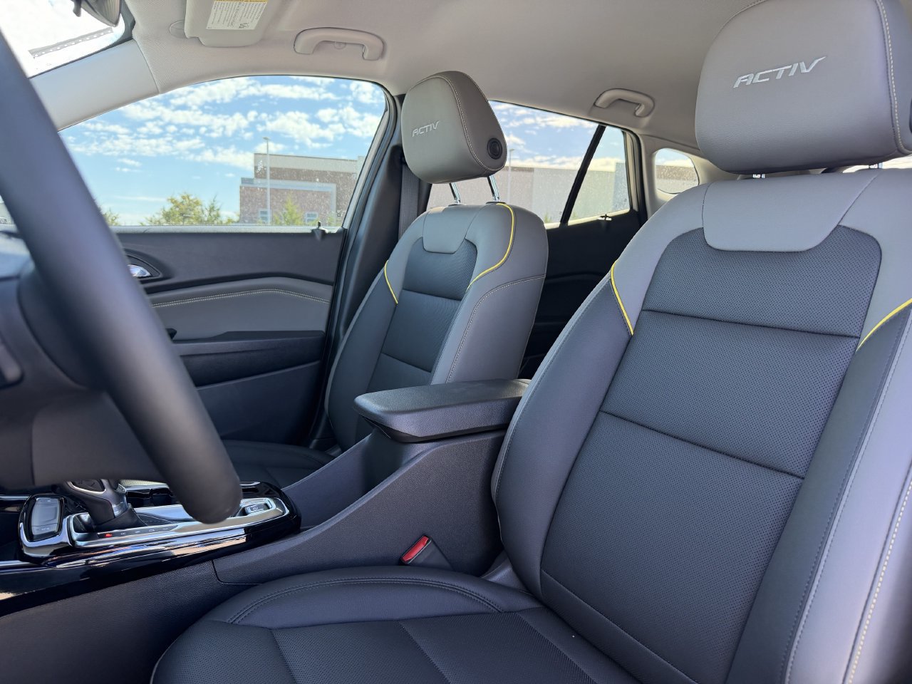 New 2026 Chevrolet Trax ACTIV w/ Driver Confidence Package FWD image 19