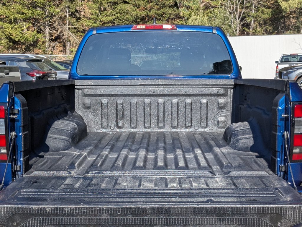 Used 2022 Nissan Frontier SV w/ Technology Package AWD/4WD image 24