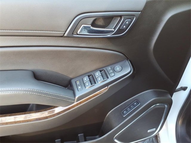 Used 2020 Chevrolet Tahoe LT w/ Luxury Package image 10