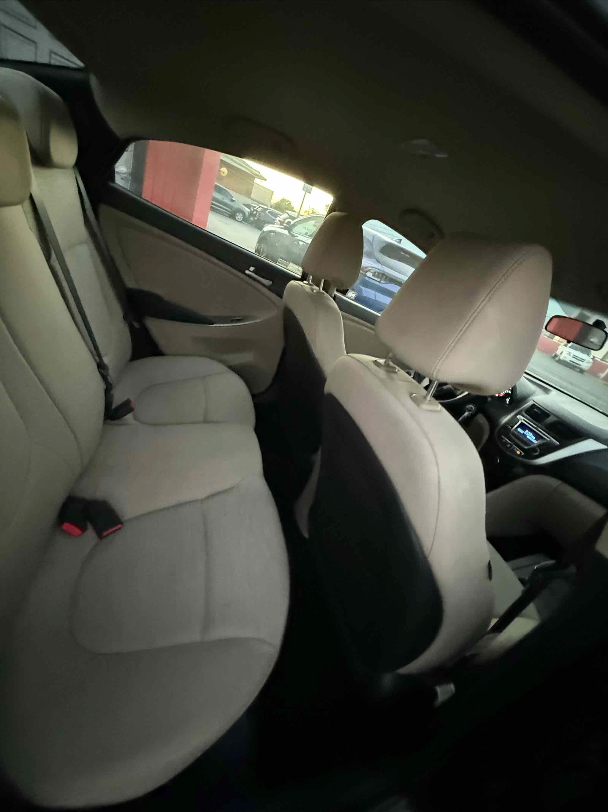 Used 2017 Hyundai Accent Value Edition FWD image 35