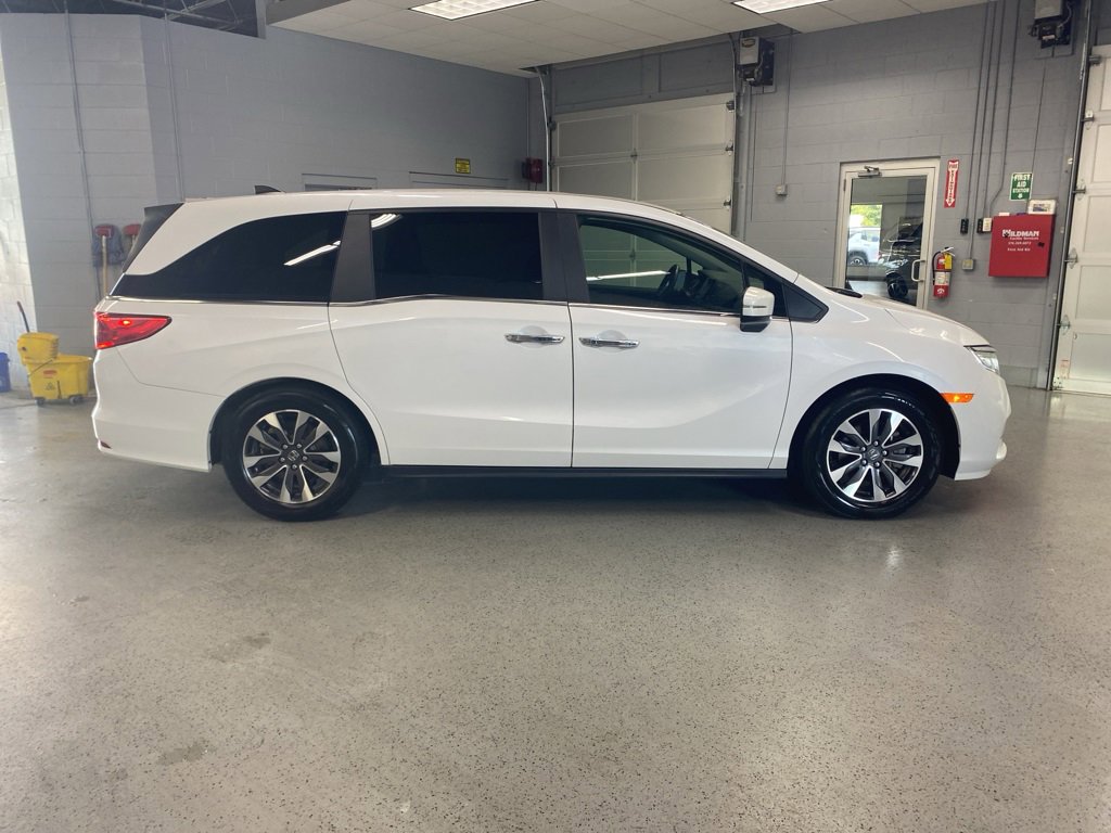 Used 2024 Honda Odyssey EX-L image 9