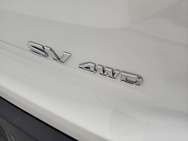 Used 2023 Nissan Pathfinder SV w/ SV Premium Package image 13