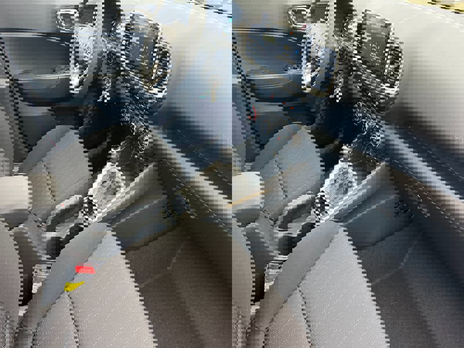 New 2026 Hyundai Venue SE image 16