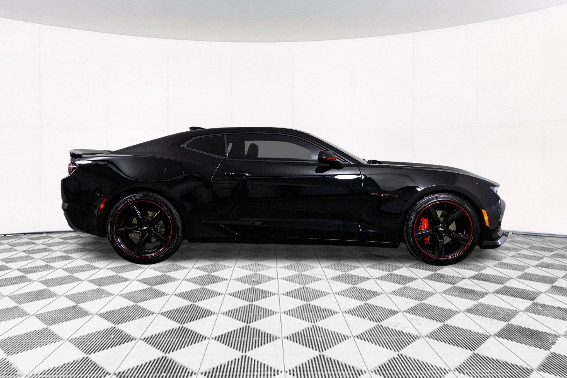 Used 2022 Chevrolet Camaro LT w/ Redline Edition image 17