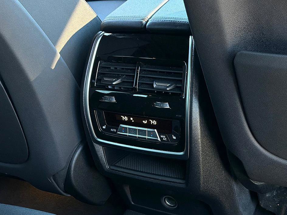 Used 2019 BMW X5 xDrive40i w/ Premium Package 2 image 25