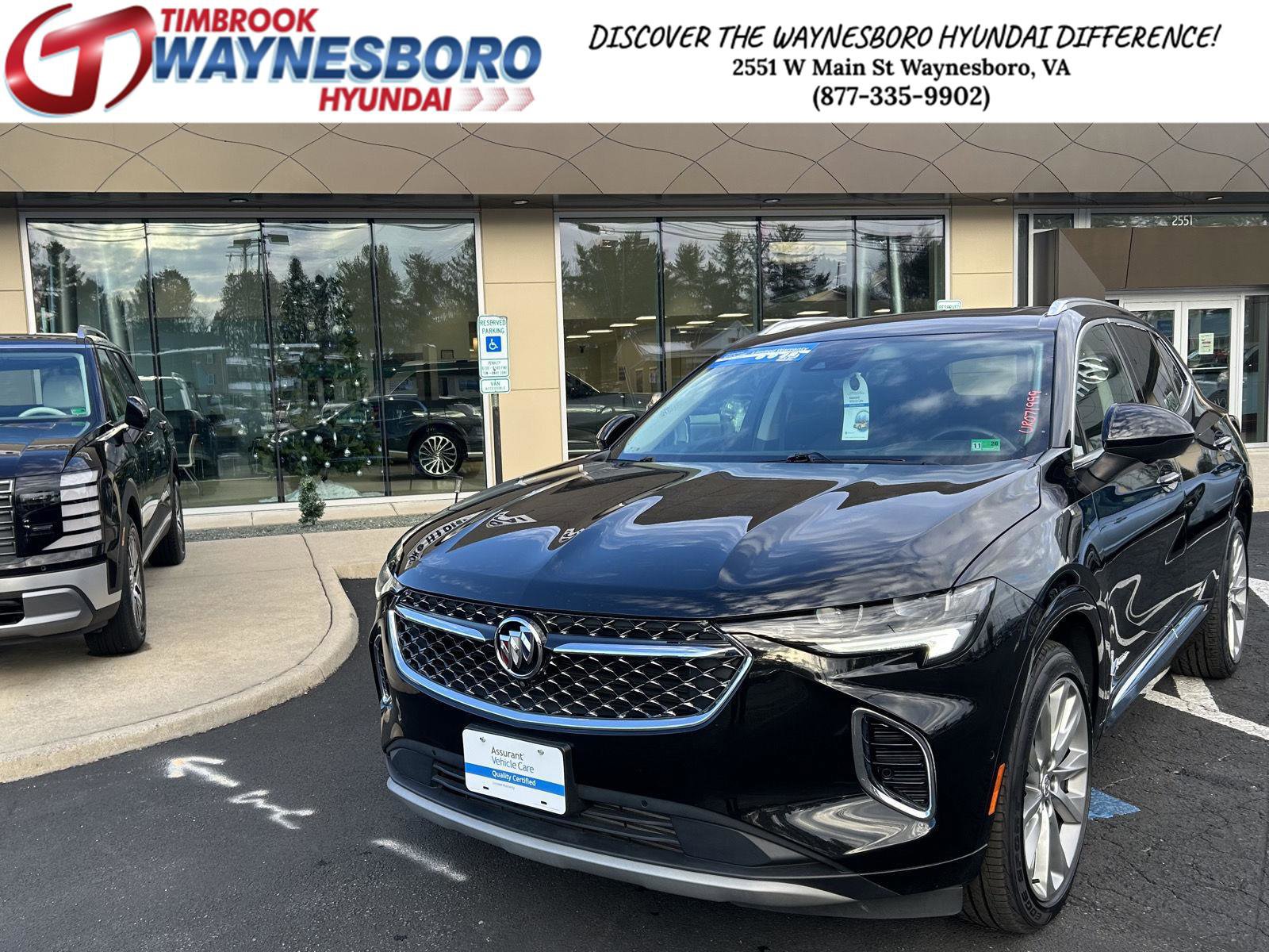 Used 2023 Buick Envision Avenir image 1