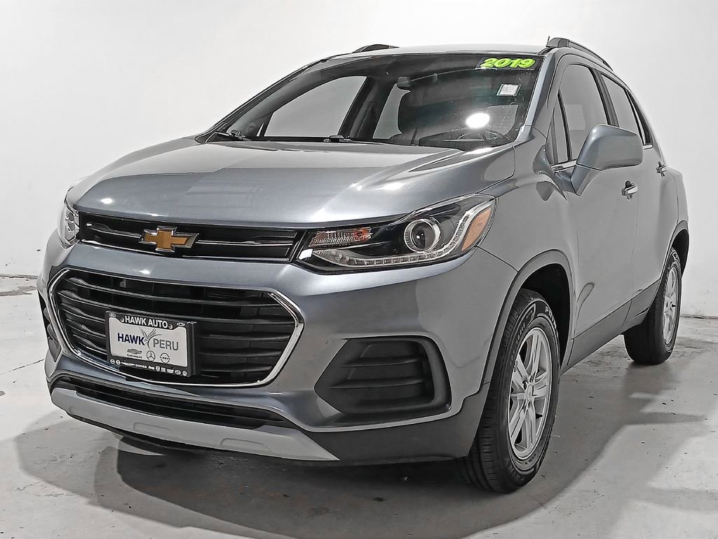 Used 2019 Chevrolet Trax LT w/ LT Convenience Package AWD/4WD image 3
