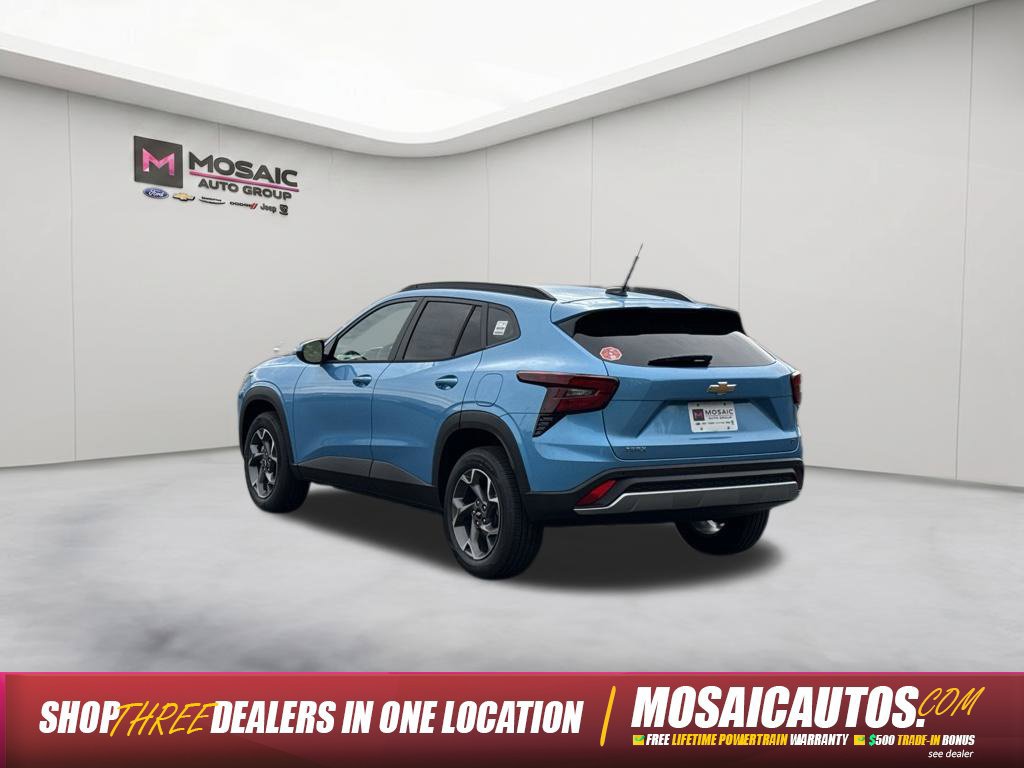 New 2026 Chevrolet Trax LT w/ Driver Confidence Package FWD image 5