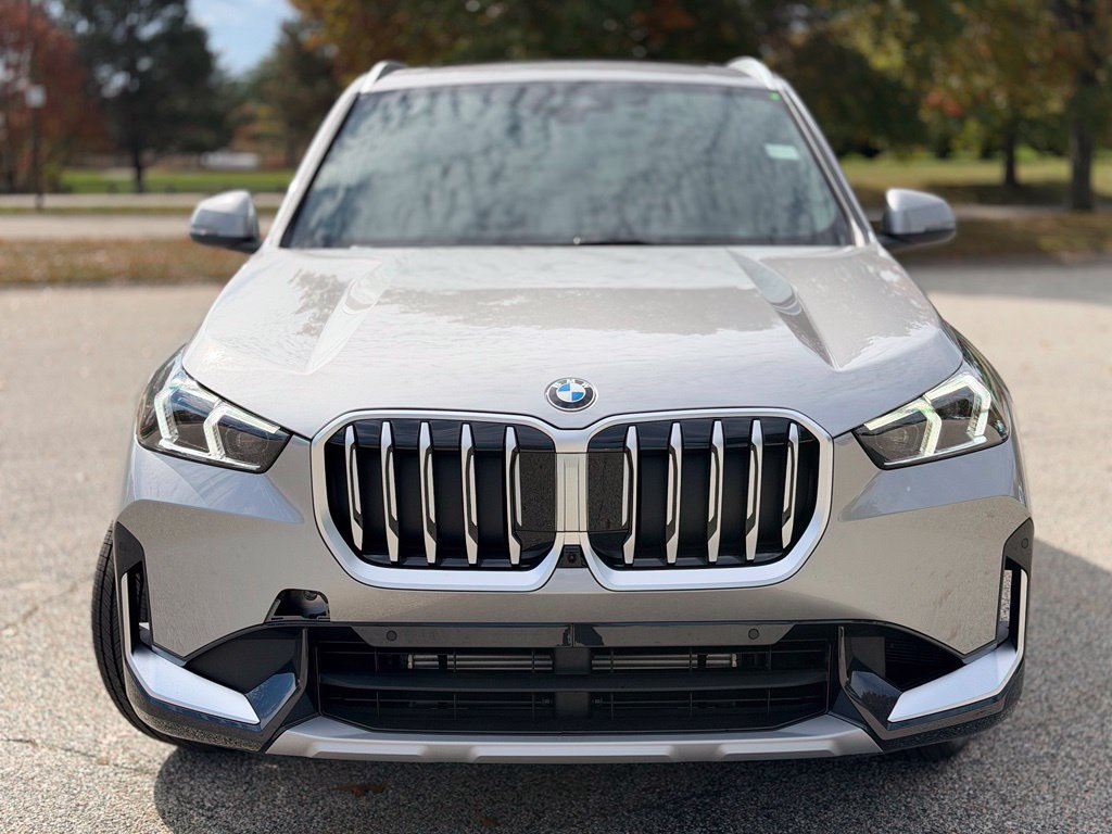 New 2027 BMW X1 xDrive28i w/ Technology Package AWD/4WD image 10