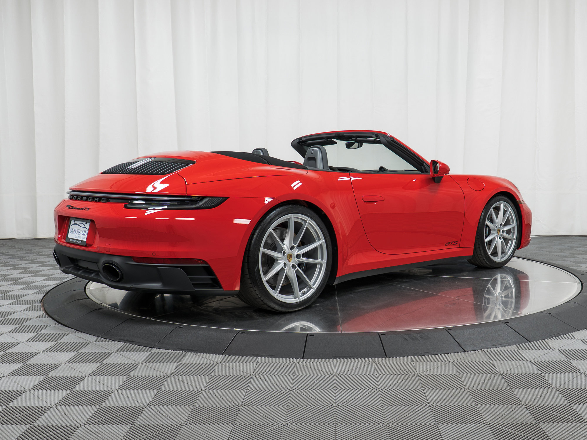 Certified 2024 Porsche 911 Carrera GTS image 7