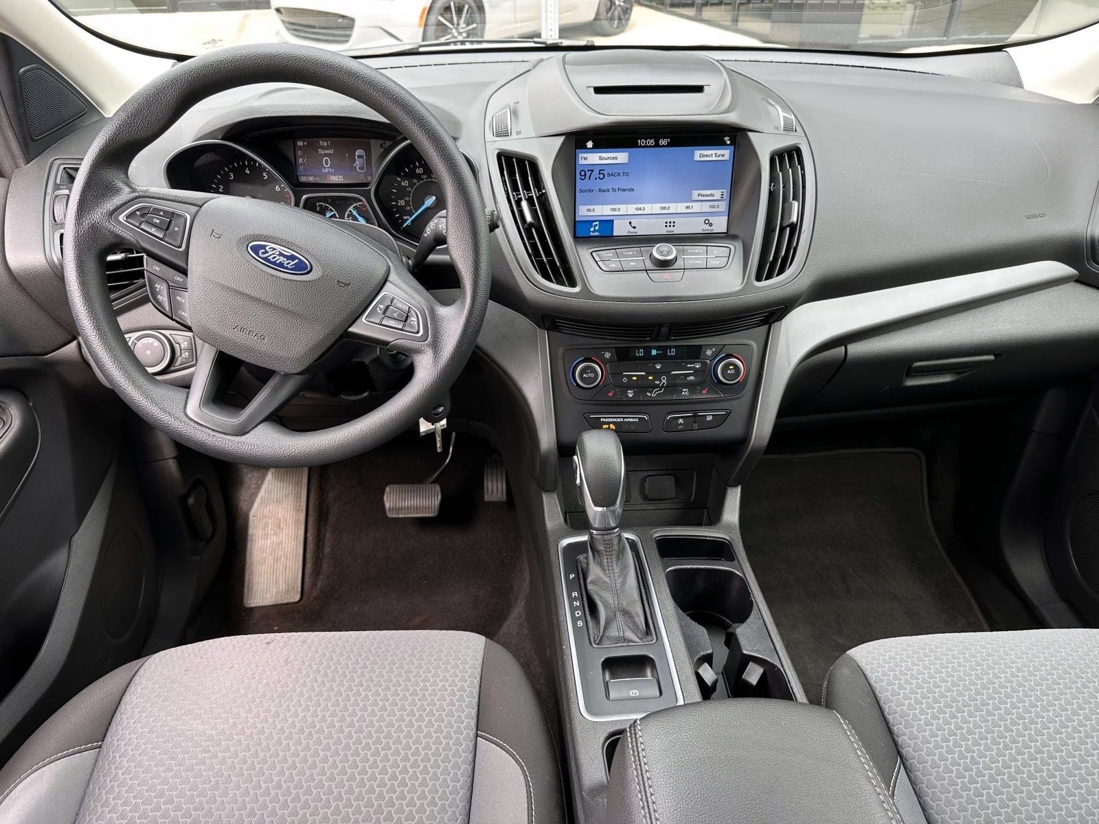 Used 2018 Ford Escape SE w/ SE Sync 3 Package AWD/4WD image 15