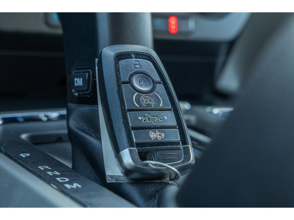 Used 2020 Ford F150 Lariat image 28