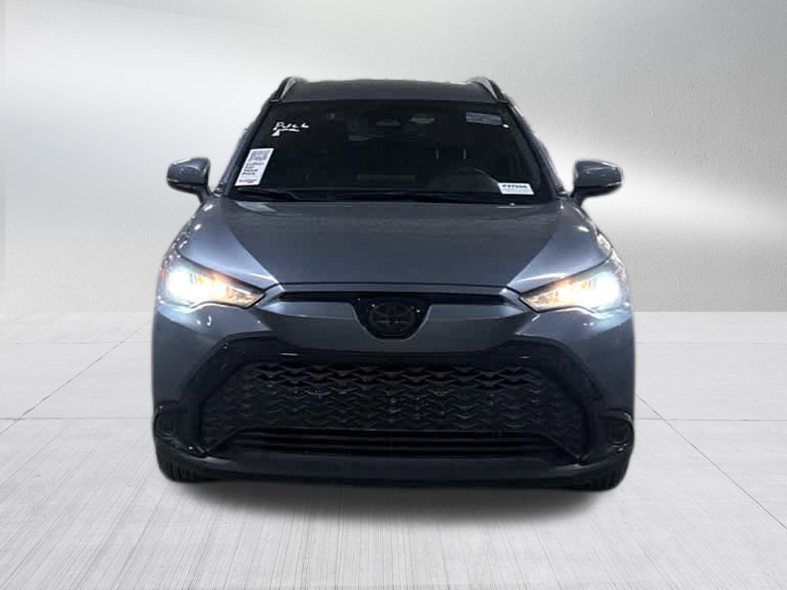 Certified 2024 Toyota Corolla Cross SE video 2