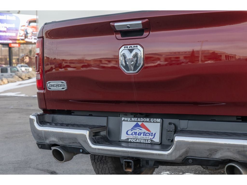 Used 2022 RAM 1500 Limited w/ Cold Weather Group AWD/4WD image 30
