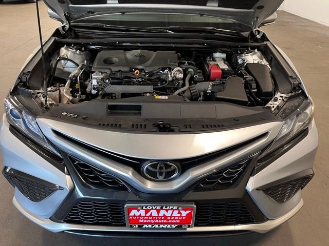Used 2024 Toyota Camry XSE FWD image 9