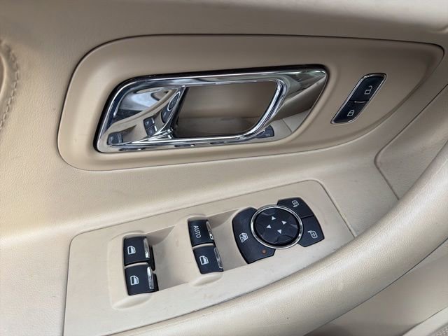 Used 2014 Ford Taurus SEL w/ Equipment Group 201A image 14