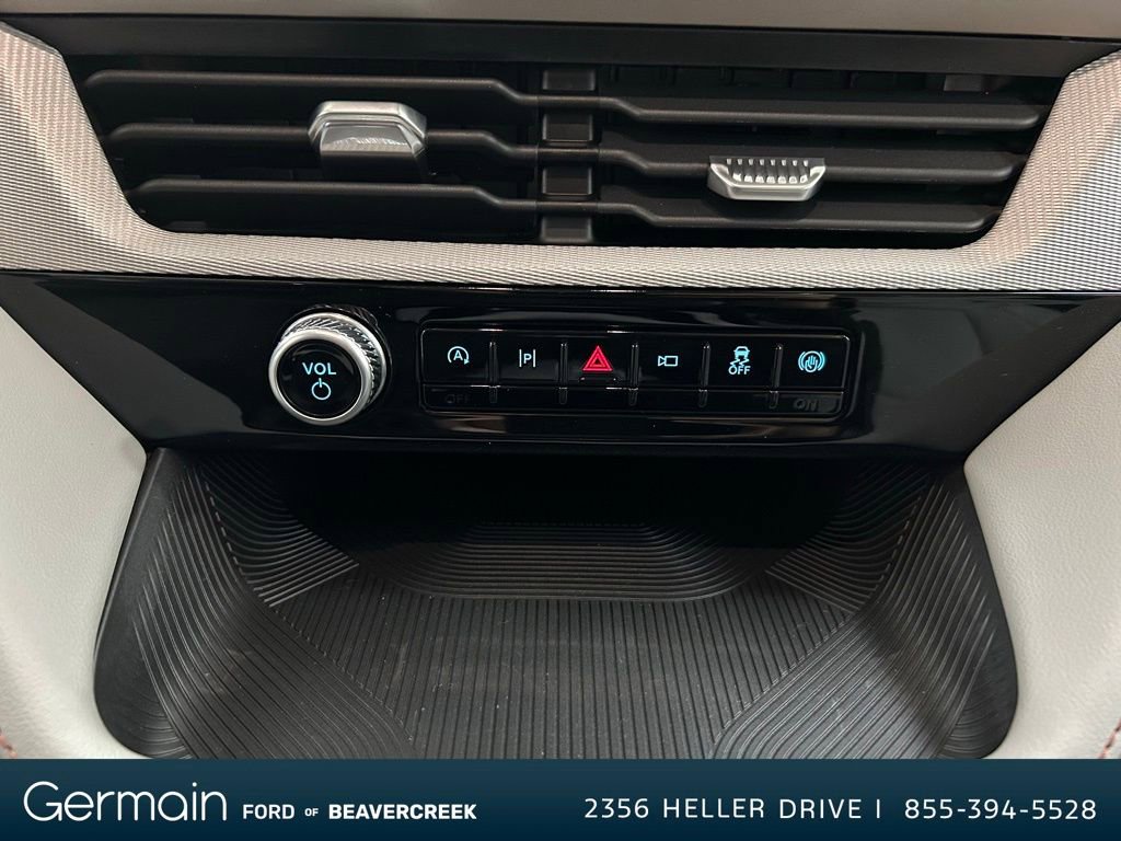 New 2026 Ford Explorer Active w/ Active Comfort Package image 16