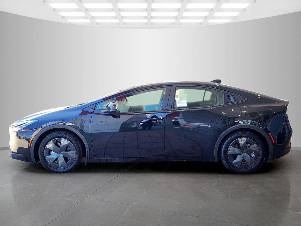 New 2026 Toyota Prius Plug-In Hybrid FWD image 5