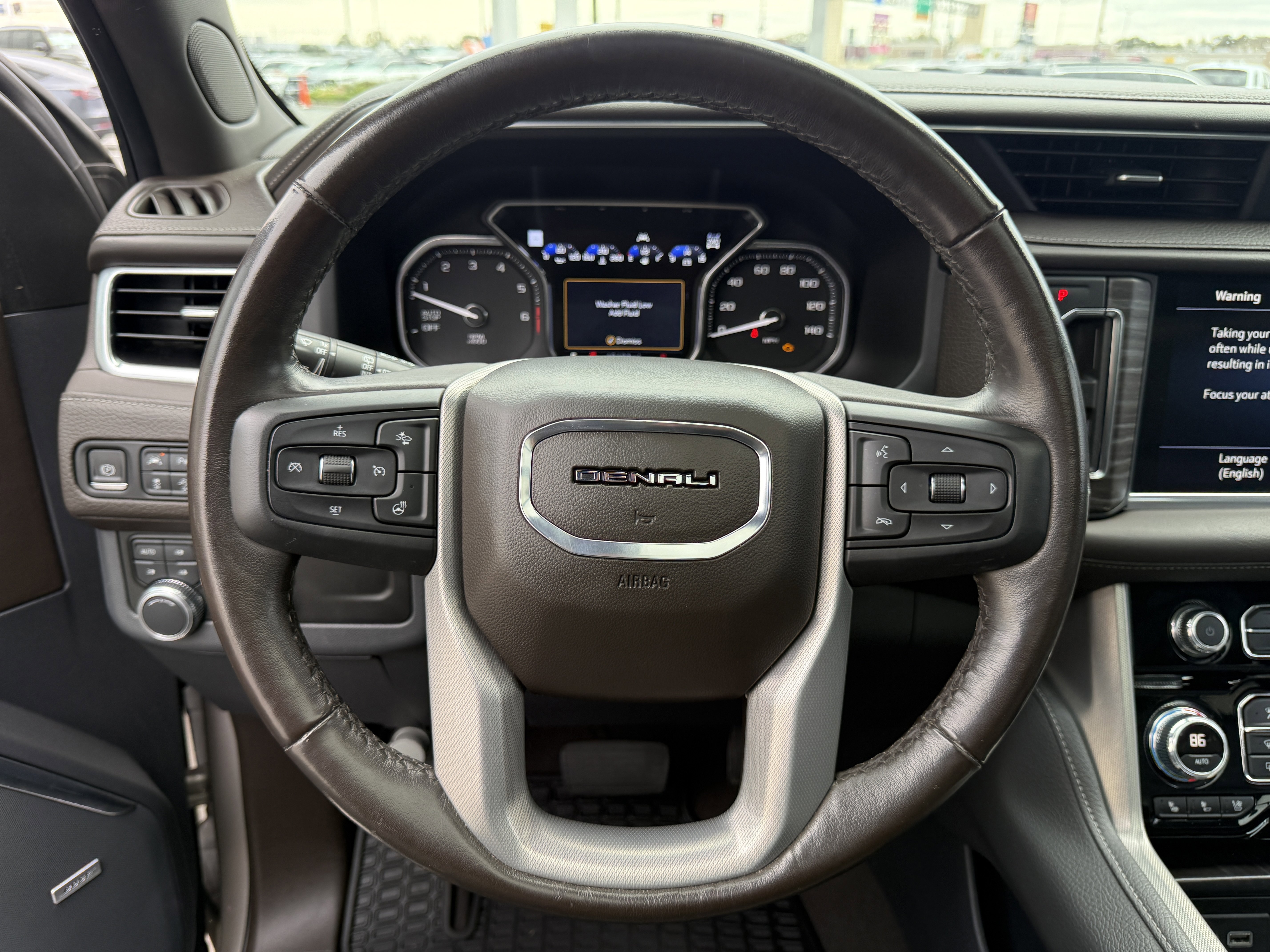 Used 2021 GMC Yukon XL Denali w/ Denali Premium Package image 20