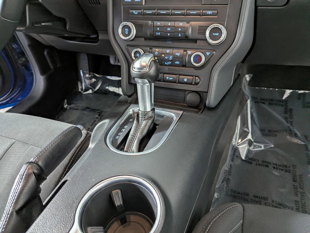 Used 2018 Ford Mustang EcoBoost image 29