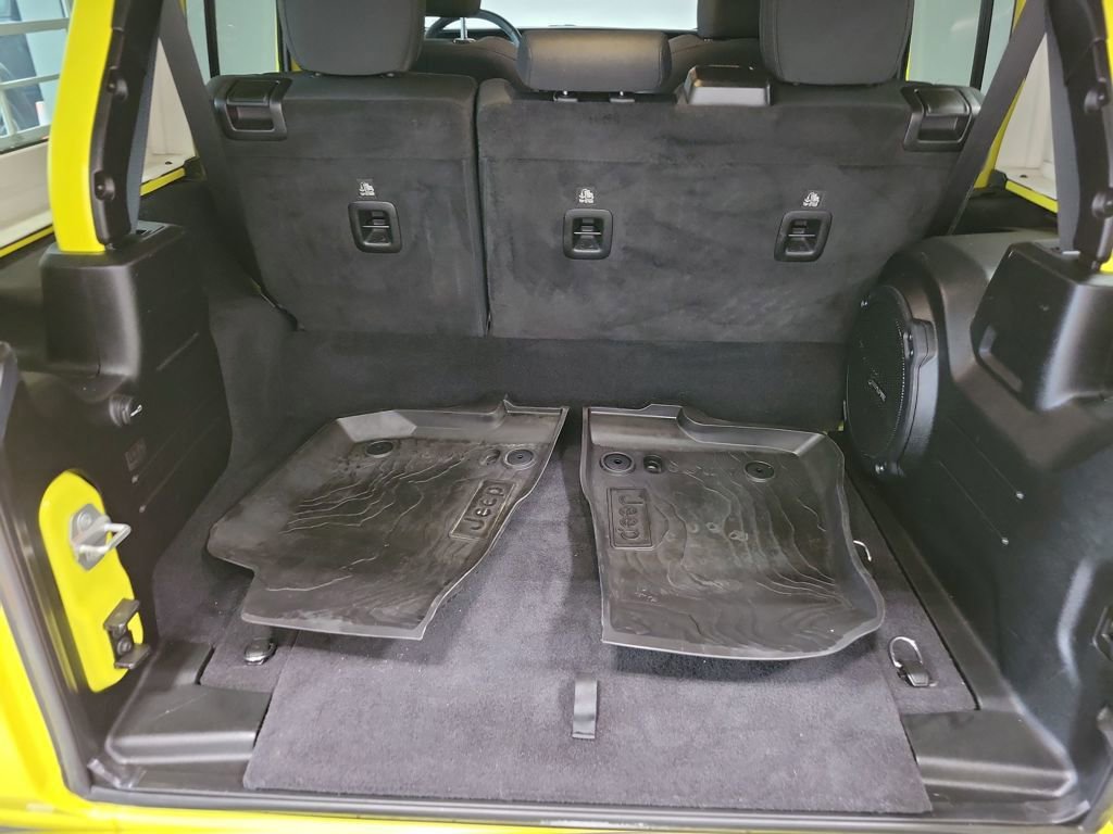 Used 2023 Jeep Wrangler Unlimited Rubicon 4xe w/ Cold Weather Group image 14