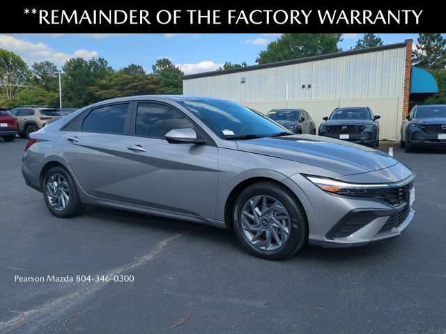 Used 2024 Hyundai Elantra SEL FWD image 2
